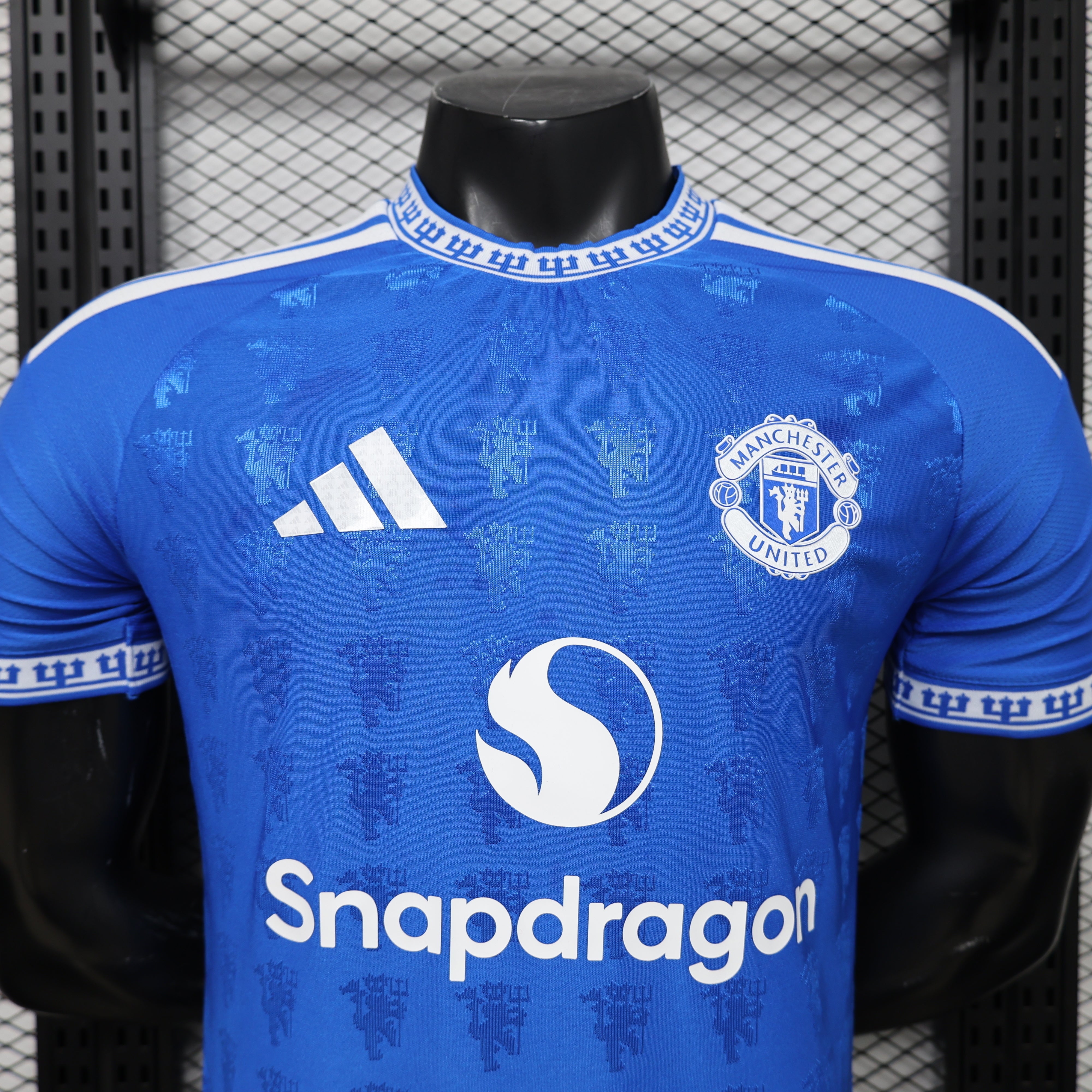 Maillot Manchester United concept 2026-27