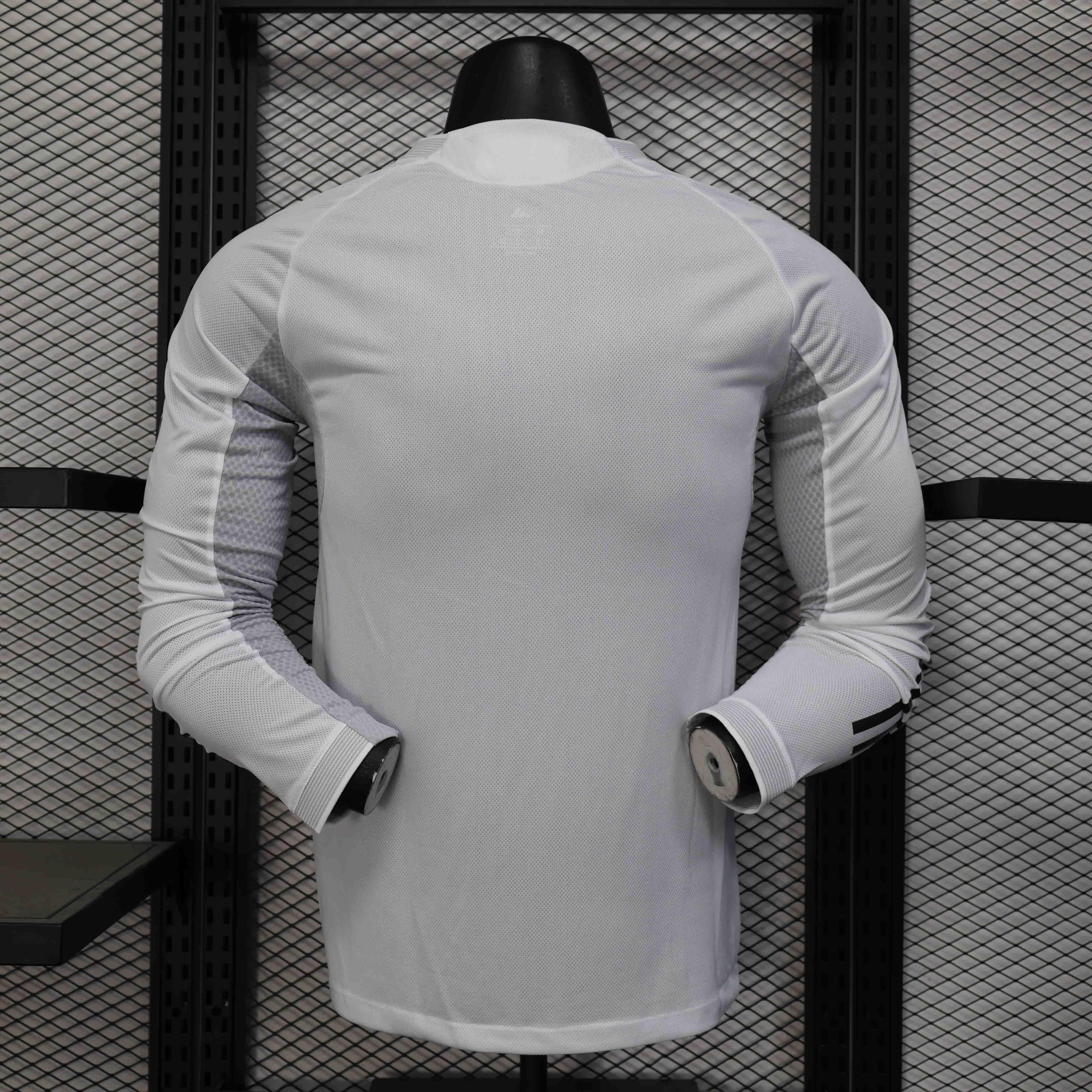 Maillot 25-26 Real Madrid Manche Longue